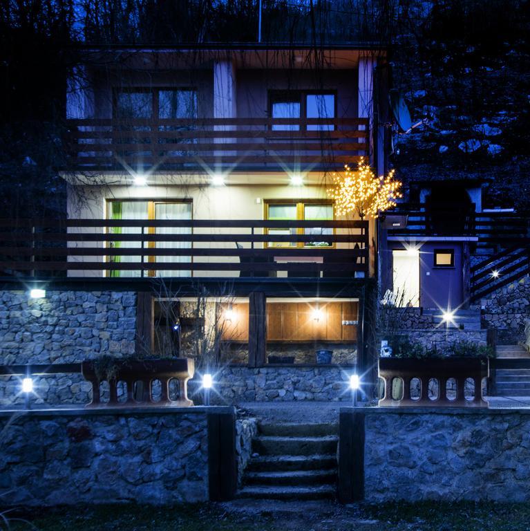 Moonriver Apartment Veljun Bagian luar foto