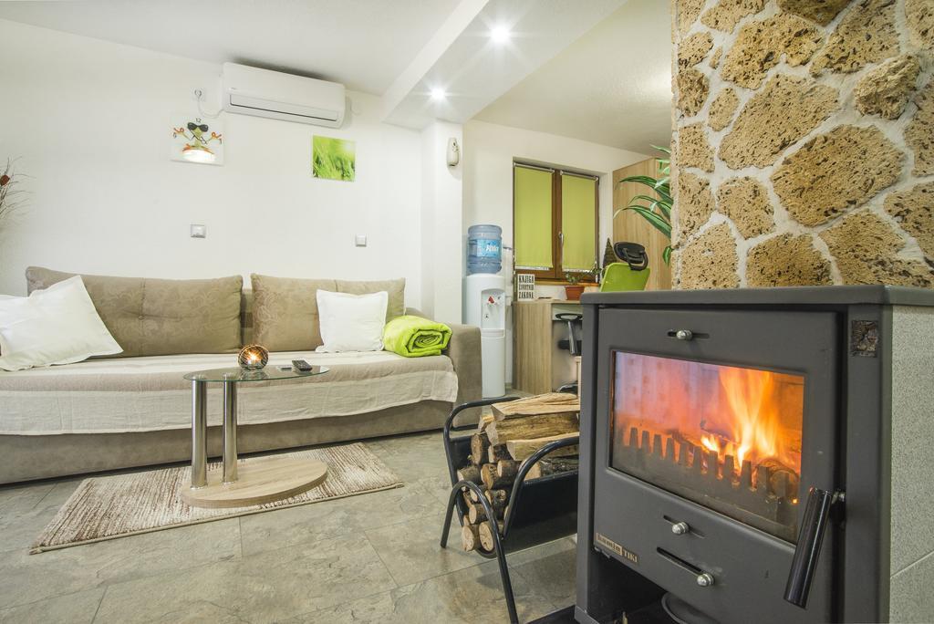 Moonriver Apartment Veljun Bagian luar foto