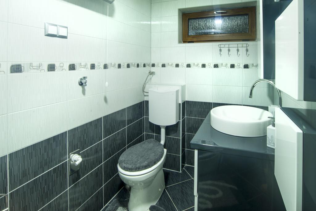 Moonriver Apartment Veljun Bagian luar foto