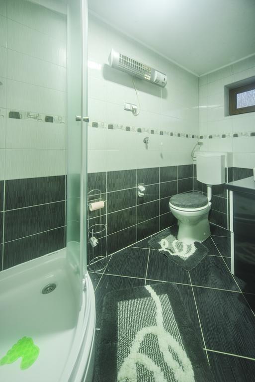 Moonriver Apartment Veljun Bagian luar foto