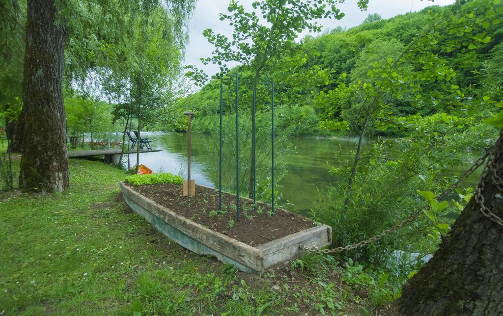 Moonriver Apartment Veljun Bagian luar foto