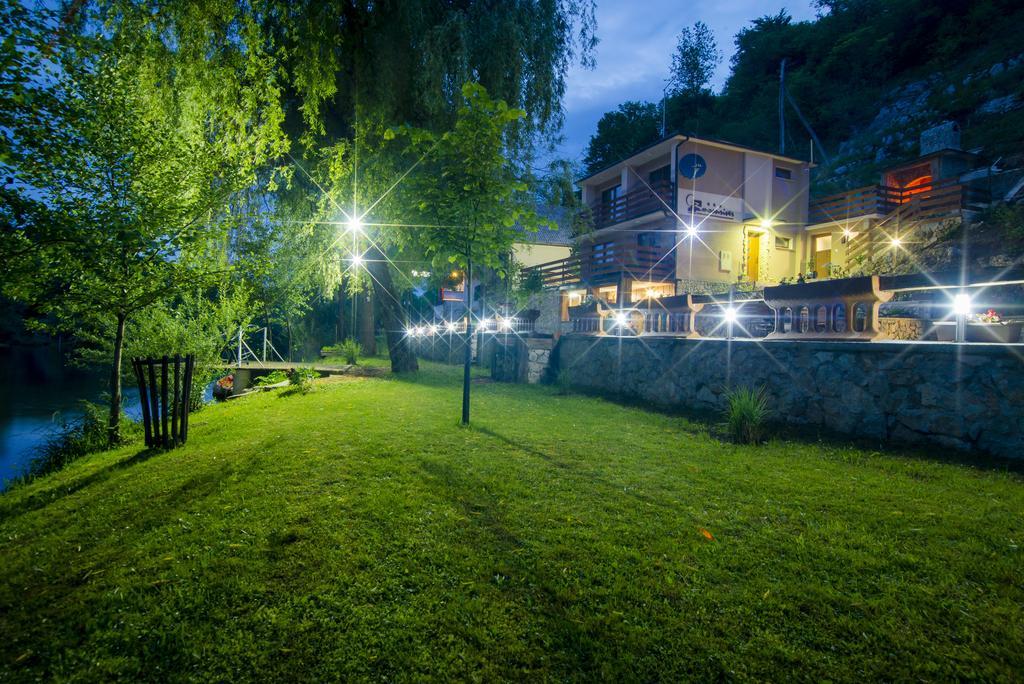 Moonriver Apartment Veljun Bagian luar foto